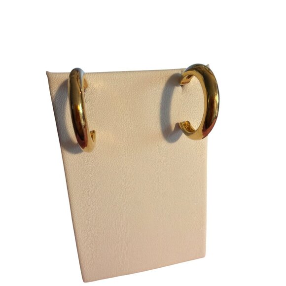 Gold Tone Hoop Earrings Pierced Vintage 1" Across Estate Classic 9.01g 4mm Wide - Picture 1 of 5